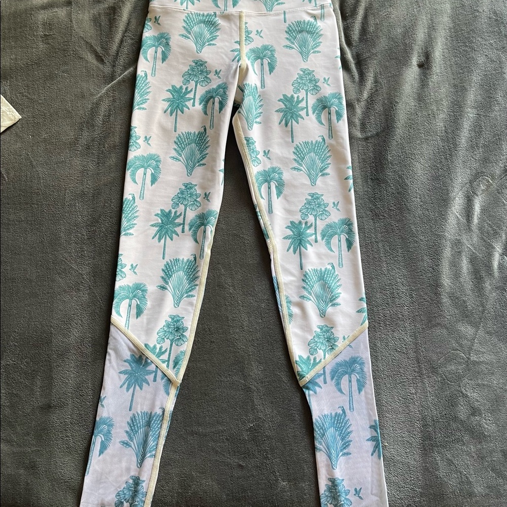 Beach Riot leggings EUC size XS